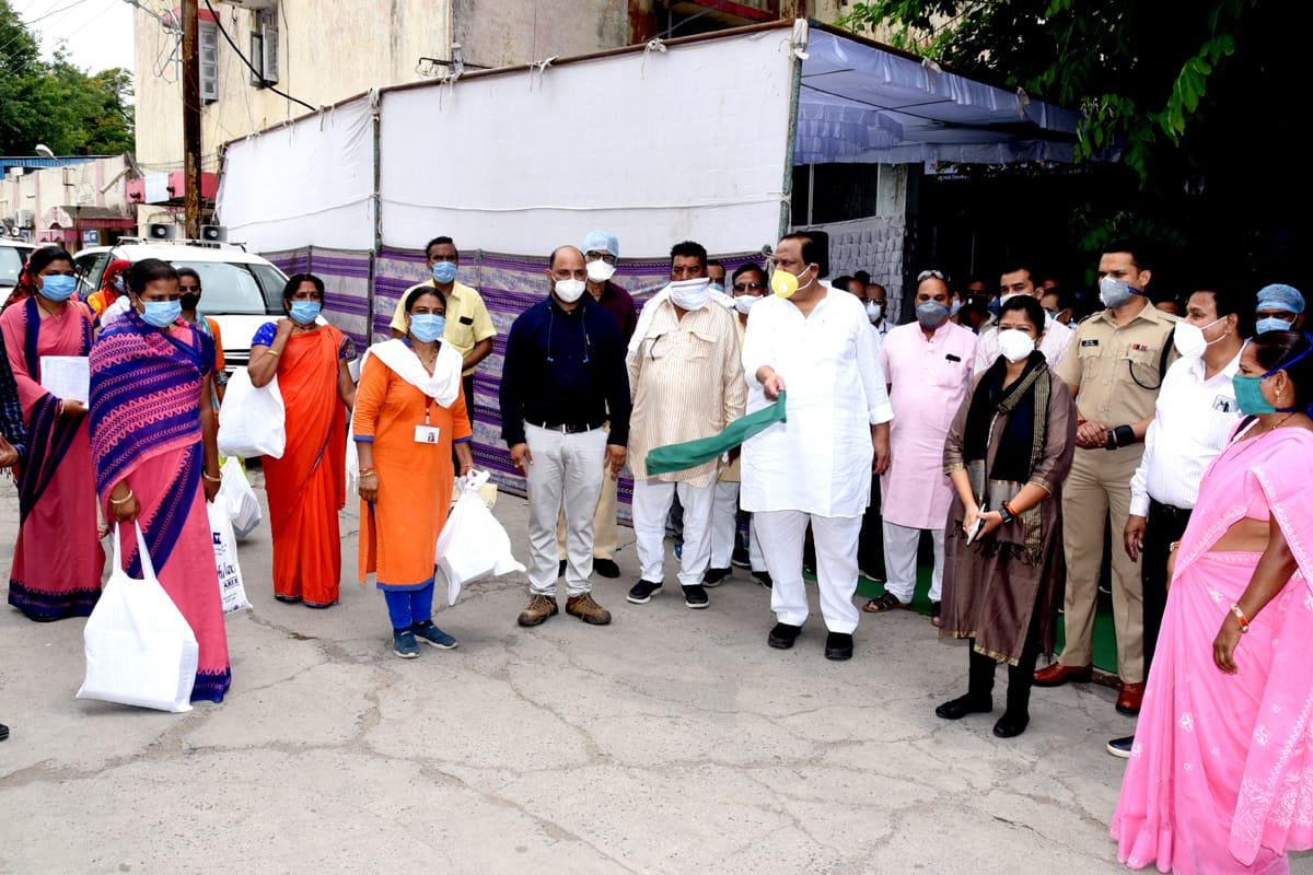 किल कोरोना में तैनात कर्मचारी समर्प