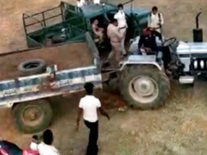 श्योपुर में वनकर्मियों काे कुचलने क