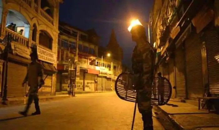 जिस दिन नाइट कर्फ्यू का फैसला लिया,
