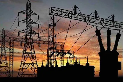 शिवपुरी में कंट्रोल पर ग्रामीणों को