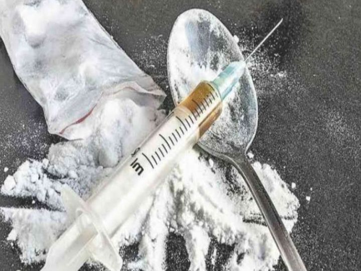 यूपी के इटावा से ला रहे थे स्मैक, प