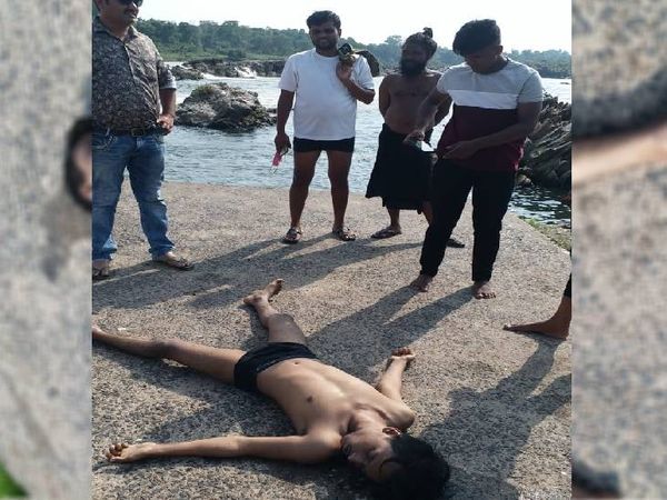 दोस्तों संग नहाने उतरा था 12वीं का 