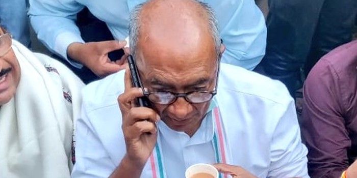 दिग्विजय सिंह ने मोबाइल स्विच ऑफ कि