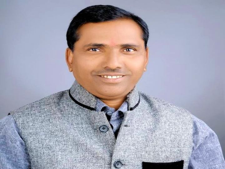 मध्यप्रदेश की महिला ने लगाया दुष्कर