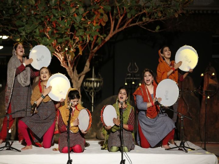 पुरुषों के आधिपत्य वाली डेढ़ हजार स