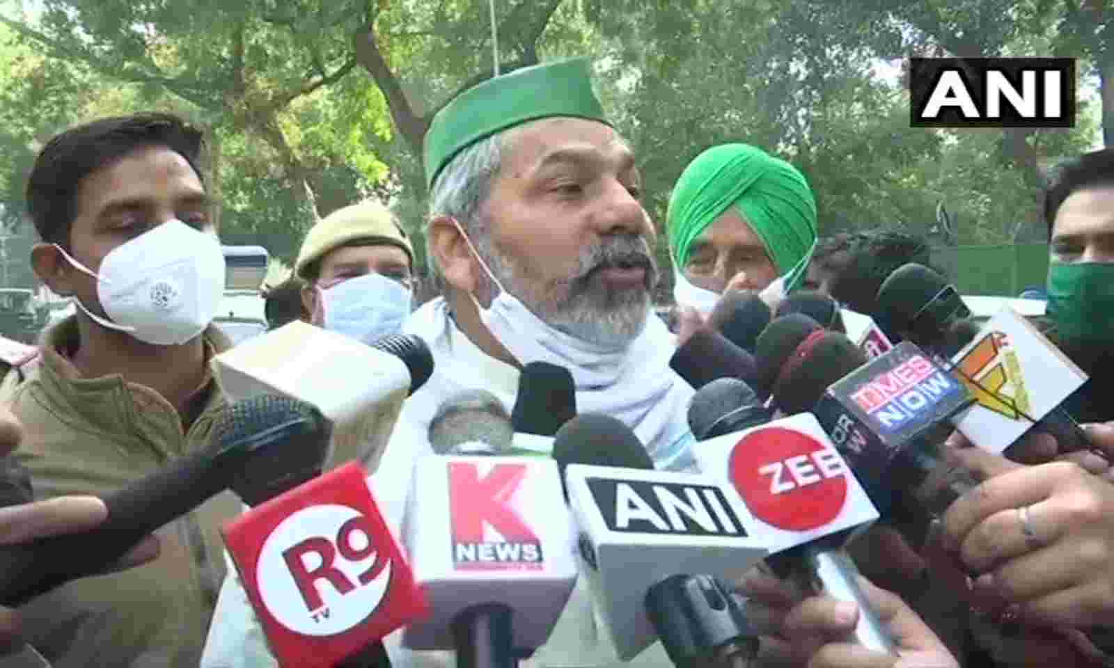 पहली बार मोदी ले रहे मंत्रियों की म