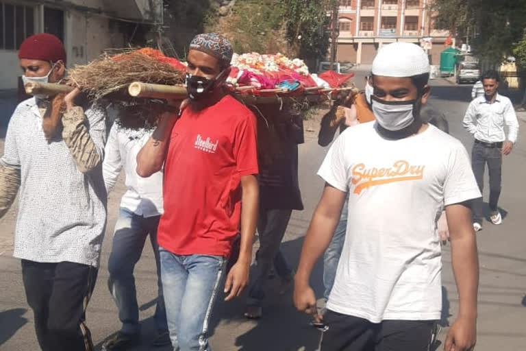 इस शहर में लोगों ने पेश की एकता की 