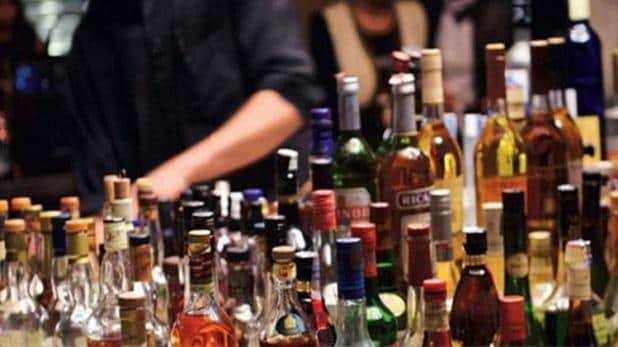 इंदौर-भोपाल सहित 12 जिलों के शराब ठ