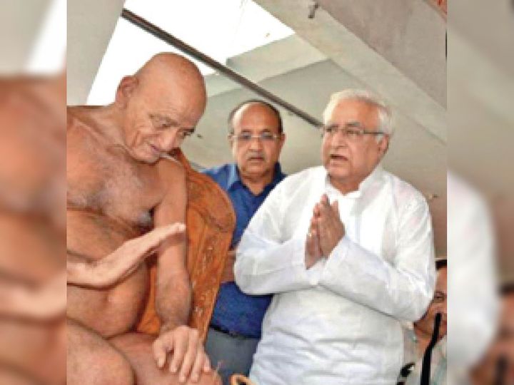 कोरोना मरीजों को भर्ती नहीं करने वा