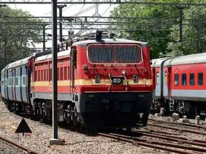 भोपाल से होकर जाने वाली 4 ट्रेन आज 