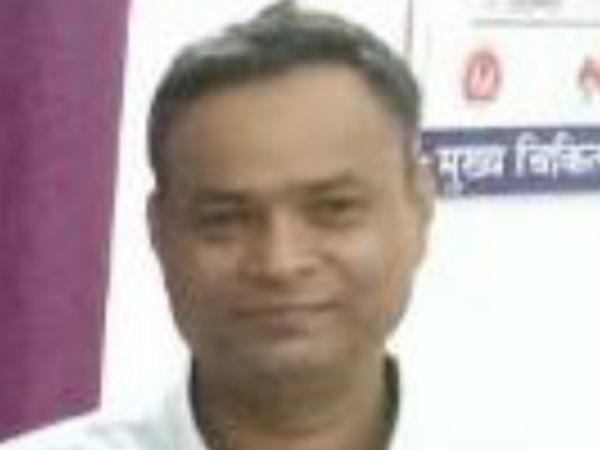 लिखा- काम के अत्याधिक दबाव के चलते 