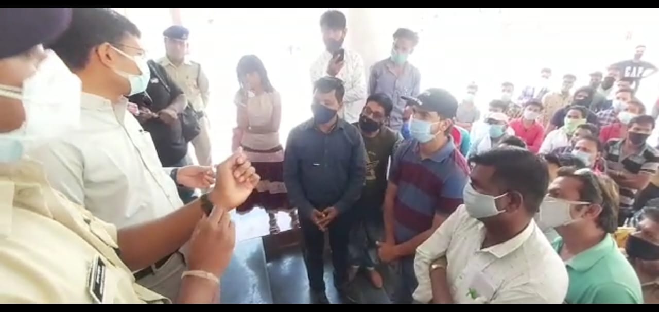 लॉकडाउन बर्दाश्त नहीं करेगा रतलाम