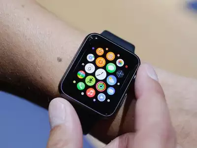 Apple Watch ने खुद किया पुलिस को फो