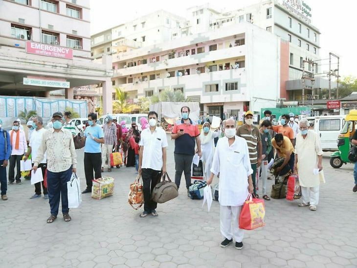 चार अस्पतालों और दो कोविड केयर सेंट