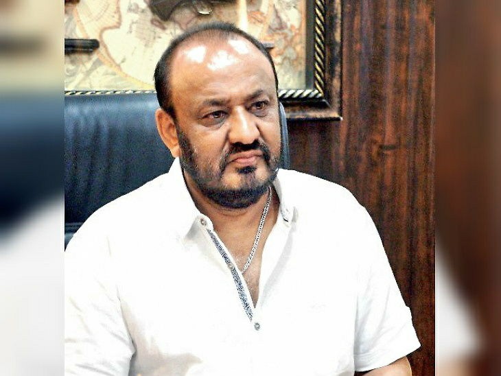 जीतू बोला- होराइजन के फ्लैट निखिल क