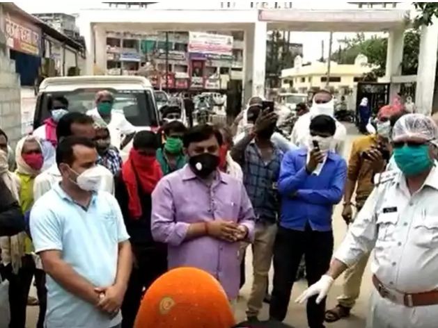 मौत किसी की, अंतिम संस्कार दूसरे का