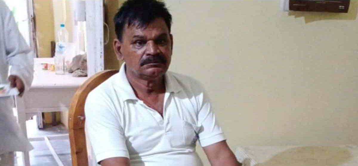 रीवा में FIR दर्ज करवाने के लिए पुल