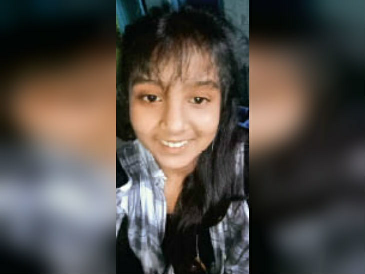 मां ने मोहल्ले में रहने वाले लड़के 