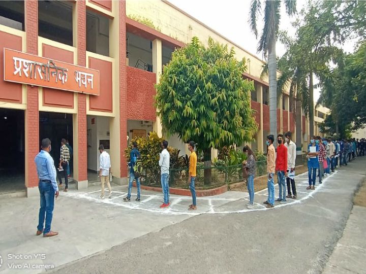 पॉलिटेक्निक प्रवेश परीक्षा शुरू; थर