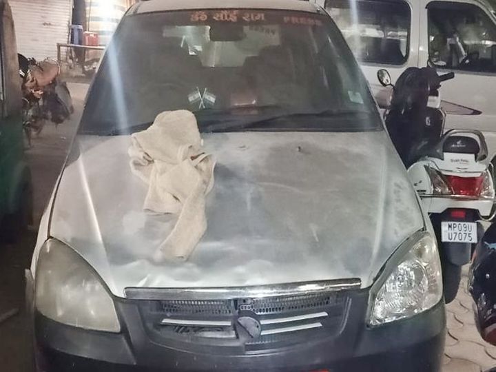 इंदौर में पल्सर से आए बदमाश ने चुरा