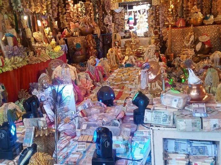रतलाम में भक्ताें के लिए खुले महालक