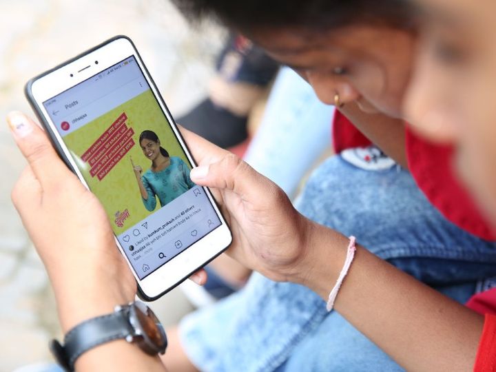 मार्च 2021 तक बढ़ सकते हैं मोबाइल फ