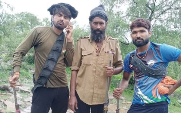 20 हजार का इनामी बालिस्टर गुर्जर गि
