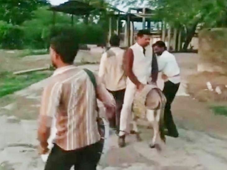 धार में अच्छी बारिश के लिए उप सरपंच