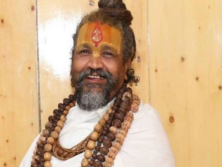 कम्प्यूटर बाबा ने की नेपाल के प्रधा