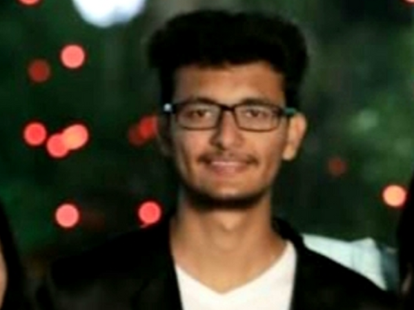 रतलाम सॉफ्टवेयर इंजिनियर ने पंखे से