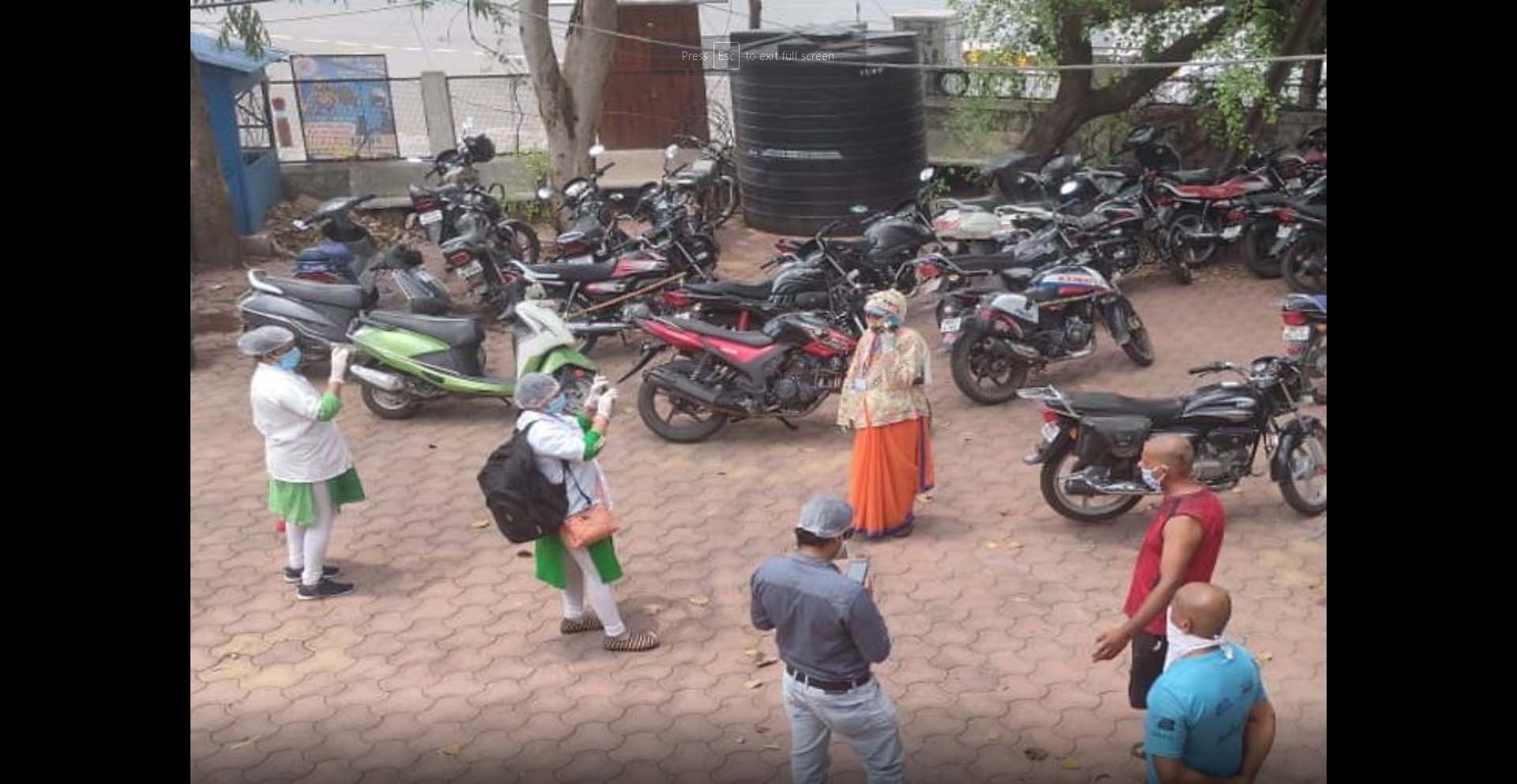 सर्वे कर रही महिला टीचर पर हमले की 