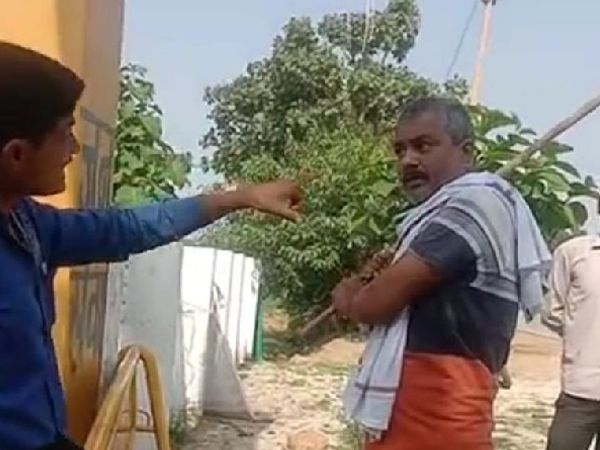 भाजपा के पूर्व जिलाध्यक्ष का बेटा अ