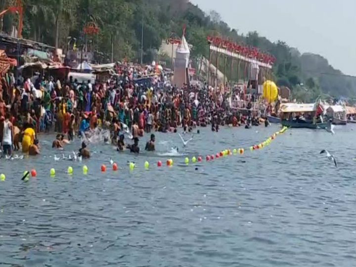 जबलपुर में 55 प्रतिमाएं स्थापित, नर