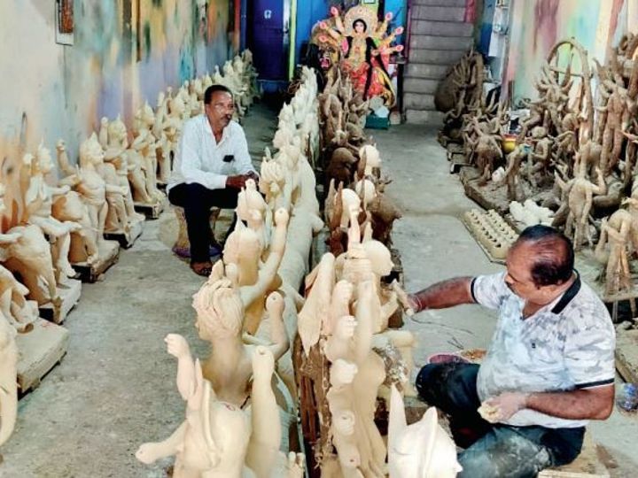 मूर्तिकार बोले- देर से जारी की गई ग