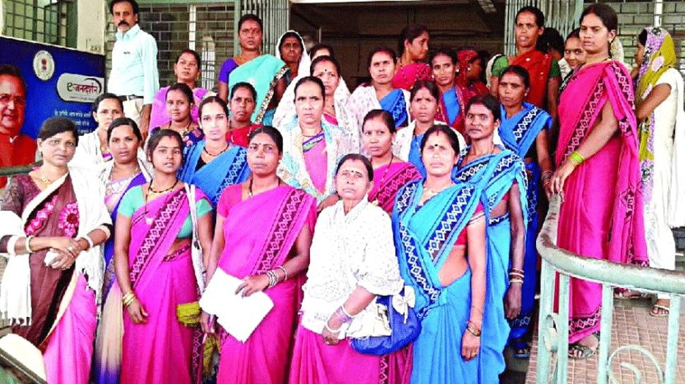 आंगनबाड़ी कार्यकर्ताओं और सहायिकाओं