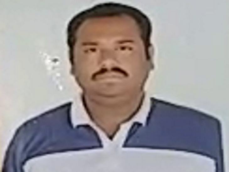 बैंड कारोबारी ने फांसी लगाकर जान दी