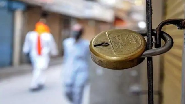 कोरोना वायरस के बढ़ते मामलों के बीच
