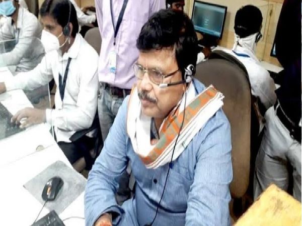 ऊर्जामंत्री कर रहे थे वन संरक्षक के