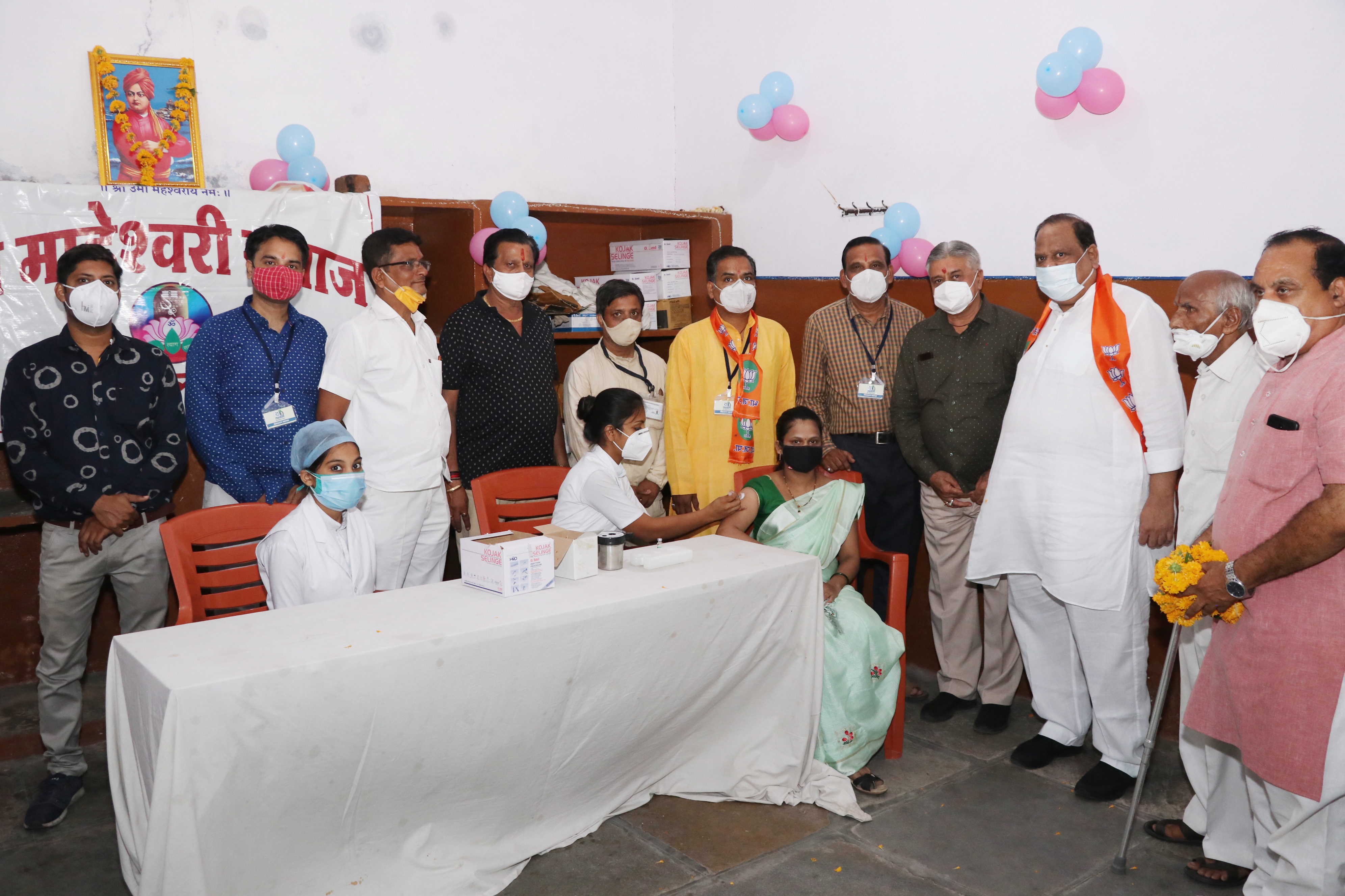 विधायक काश्यप ने टीकाकरण महाअभियान 