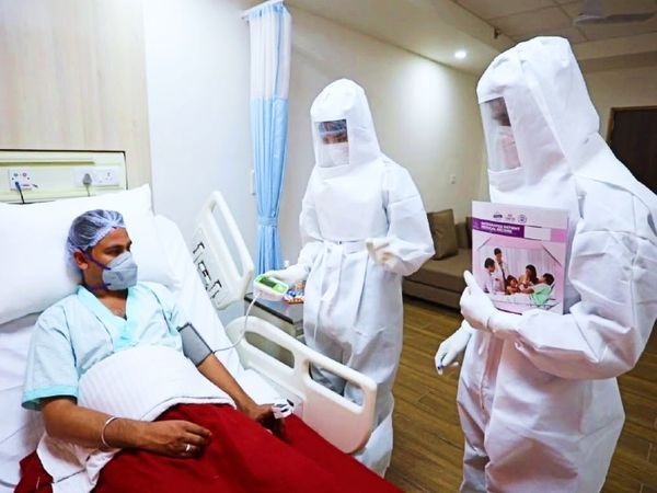 निलंबित नर्सिंग और पैरामेडिकल स्टाफ