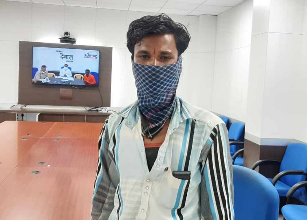 लॉकडाउन में अपने घर लौट कर आया शांत