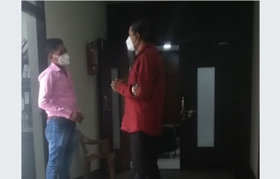 हमीदिया अस्पताल के कई वार्ड बाय गां