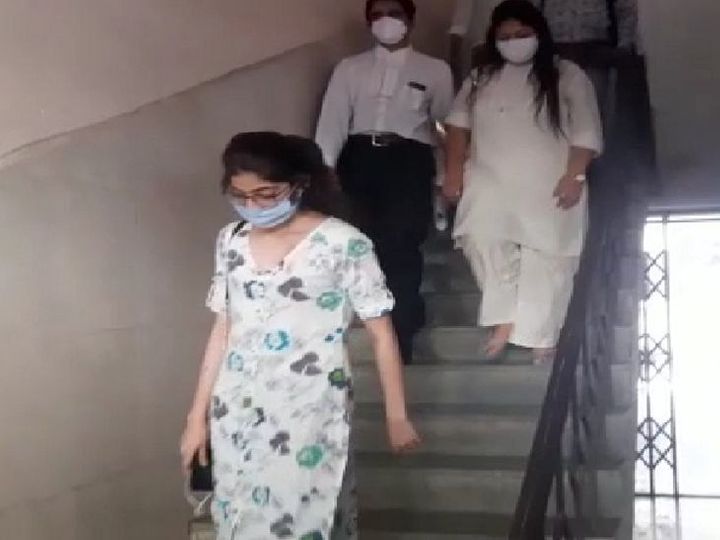 भय्यू महाराज की बेटी बोलीं- मैं पाप