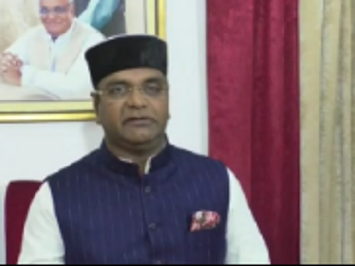 चिकित्सा शिक्षा मंत्री विश्वास सारं
