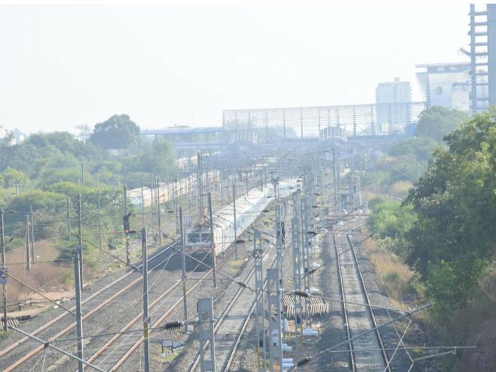 निवार तूफान ने हिमालय की सर्द हवाओं