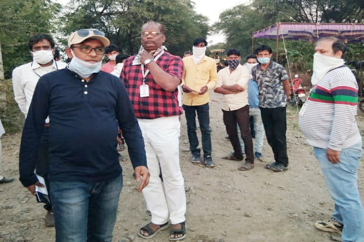 सुबह उठते ही अपनी जिम्मेदारी का बीड
