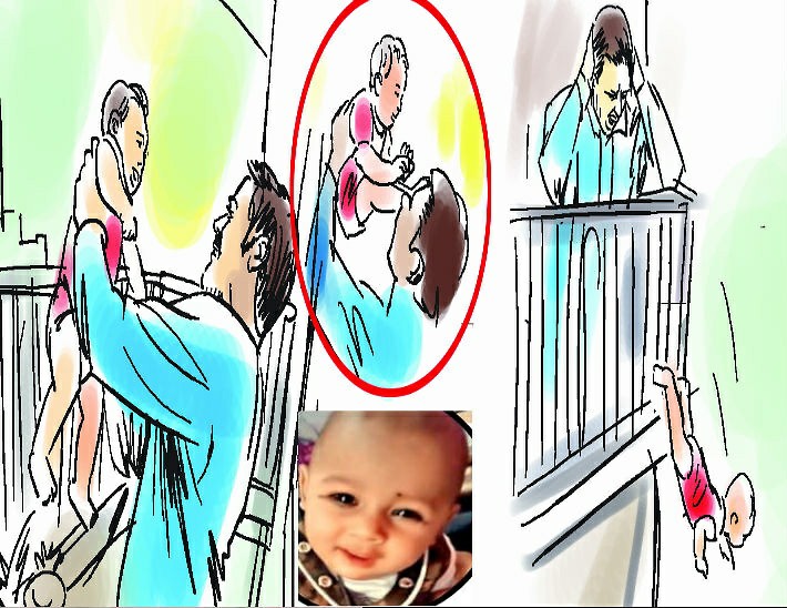 पिता के सीने पर पैर अड़ाकर की अठखेली