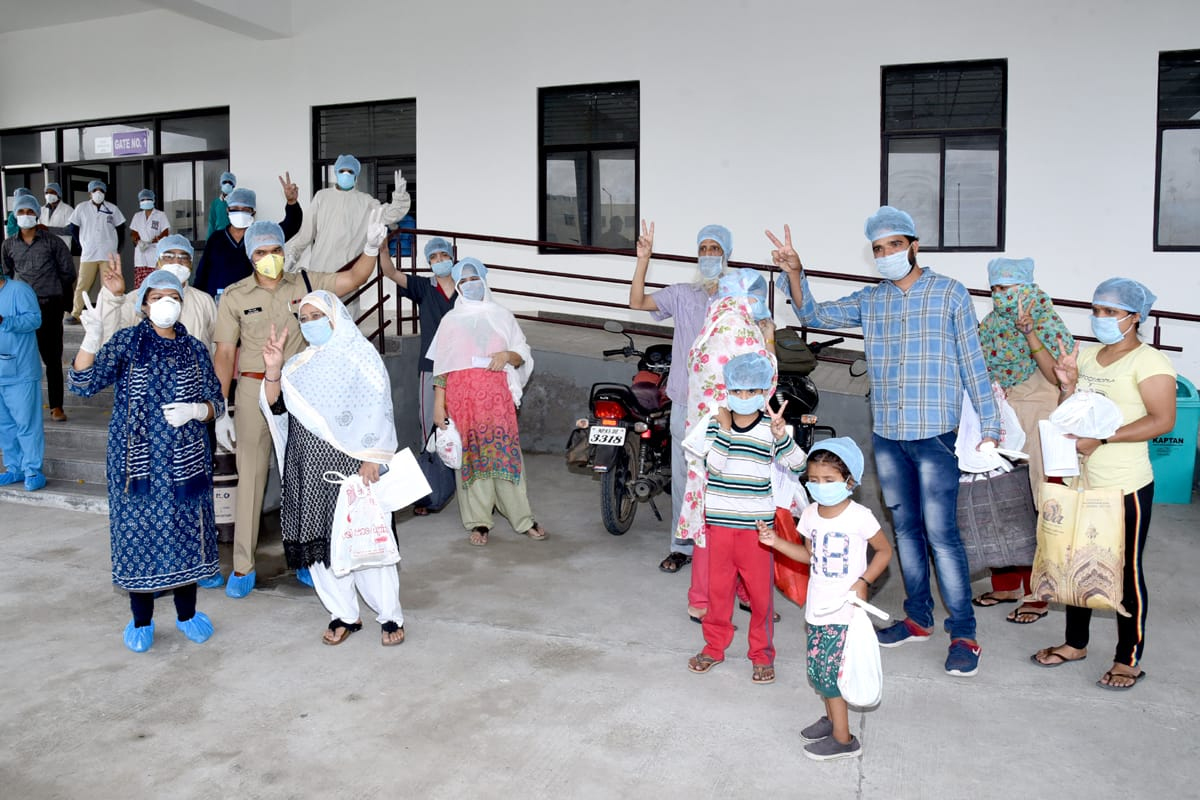 रतलाम से खुशियों भरी खबर कोरोना से 