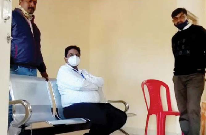 एंटी माफिया एक्शन के नाम पर 50 लाख 