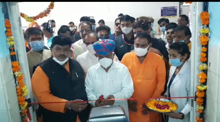 कर्नाटक के राज्यपाल बनने के बाद पहल